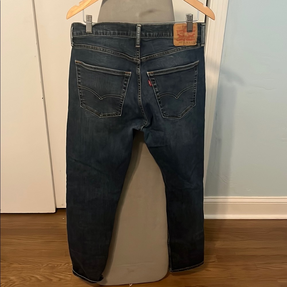 Levi's Blue Straight Jeans with Classic Indigo Wash